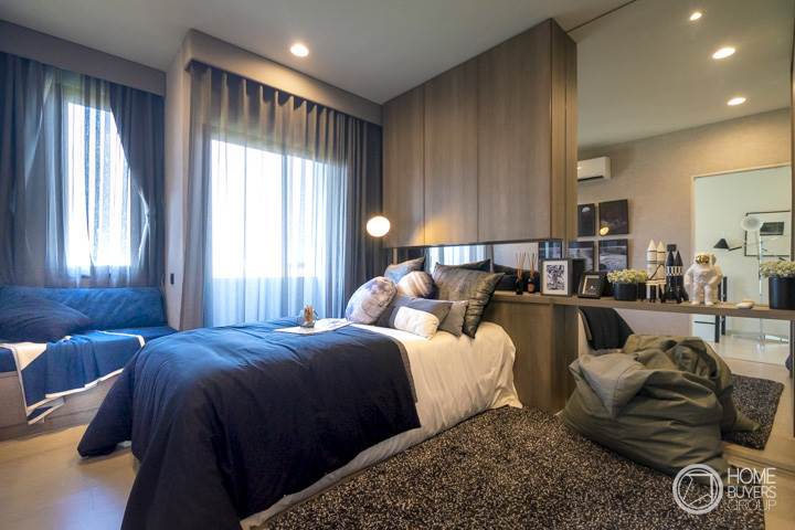 รีวิวทาวน์โฮม ซิกเนเจอร์ เรสซิเดนซ์ หลังใหญ่ 205 ตร.ม. มีห้องนอนมาสเตอร์แบบเพนท์เฮ้าส์ ใกล้ทางด่วนศรีรัช-วงแหวนรอบนอก ราคาเริ่ม 5.29 ล้านบาท รีวิวทาวน์โฮม ซิกเนเจอร์ เรสซิเดนซ์ หลังใหญ่ 205 ตร.ม. มีห้องนอนมาสเตอร์แบบเพนท์เฮ้าส์ ใกล้ทางด่วนศรีรัช-วงแหวนรอบนอก ราคาเริ่ม 5.29 ล้านบาท