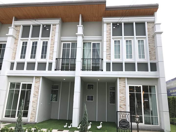 พรีวิวบ้าน โกเด้น ทาวน์ วิภาวดี-แจ้งวัฒนะ ทาวน์โฮม 4 ห้องนอน สไตล์อังกฤษ ใกล้ศูนย์ราชการฯ และสนามบินดอนเมือง พรีวิวบ้าน โกเด้น ทาวน์ วิภาวดี-แจ้งวัฒนะ ทาวน์โฮม 4 ห้องนอน สไตล์อังกฤษ ใกล้ศูนย์ราชการฯ และสนามบินดอนเมือง