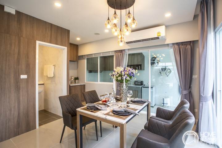 รีวิวทาวน์โฮม โมดิ วิลล่า รังสิต 2 เพดานห้องนอนสูงโปร่ง 3.5 เมตร ให้ครัวปูนหลังบ้านทุกหลัง ใกล้ทางด่วน ราคาเริ่ม 2.29 ล้านบาท
