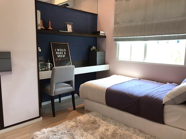 พรีวิวบ้าน คิว ดิสทริค เวสต์เกต ทำเลดี อยู่ในย่านชุมชน เลือกใช้รถไฟฟ้าได้ถึง 3 สถานี พรีวิวบ้าน คิว ดิสทริค เวสต์เกต ทำเลดี อยู่ในย่านชุมชน เลือกใช้รถไฟฟ้าได้ถึง 3 สถานี