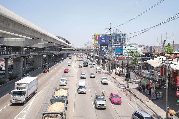 รีวิวบ้านแฝด โครงการชวนชม พาร์ค 3 ถนนบางกรวย-ไทรน้อย บ้านแฝดสไตล์บ้านเดี่ยว รีวิวบ้านแฝด โครงการชวนชม พาร์ค 3 ถนนบางกรวย-ไทรน้อย บ้านแฝดสไตล์บ้านเดี่ยว