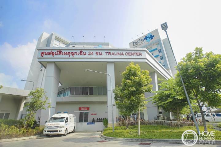 รีวิวทาวน์โฮม พฤกษาวิลล์ ติวานนท์ – รังสิต ดีไซน์แบบบ้านสไตล์ยูโรเปี้ยน โดดเด่นไม่เหมือนใคร เดินทางสะดวก ใกล้โรงพยาบาลกรุงสยามเซนต์คาร์ลอส เพียง 100 ม.