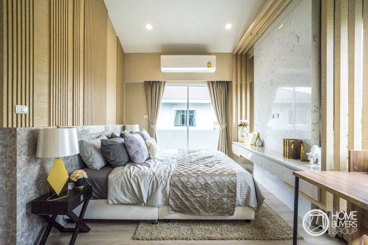 รีวิวบ้านเดี่ยว เพอร์เฟค พาร์ค สุวรรณภูมิ คลับเฮ้าส์ใหญ่ บรรยากาศร่มรื่น ใกล้มอเตอร์เวย์ และถนนกาญจนาภิเษก มีบ้าน 4 ห้องนอน รองรับครอบครัวที่มีผู้สูงอายุได้