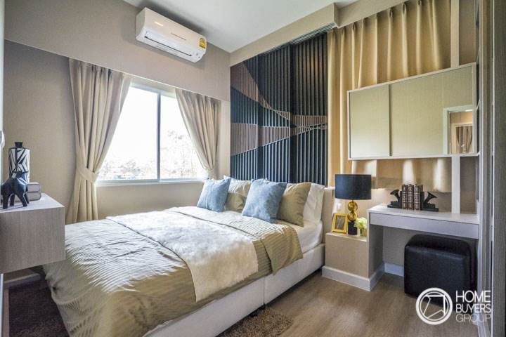รีวิวบ้านเดี่ยว เพอร์เฟค พาร์ค สุวรรณภูมิ คลับเฮ้าส์ใหญ่ บรรยากาศร่มรื่น ใกล้มอเตอร์เวย์ และถนนกาญจนาภิเษก มีบ้าน 4 ห้องนอน รองรับครอบครัวที่มีผู้สูงอายุได้