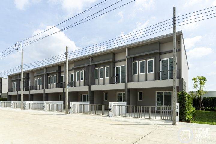 รีวิวทาวน์โฮม ชวนชื่น ทาวน์ ราชพฤกษ์-345 ใกล้ทางด่วนศรีสมาน และรถไฟฟ้าสายสีม่วง สถานีคลองบางไผ่ รีวิวทาวน์โฮม ชวนชื่น ทาวน์ ราชพฤกษ์-345 ใกล้ทางด่วนศรีสมาน และรถไฟฟ้าสายสีม่วง สถานีคลองบางไผ่