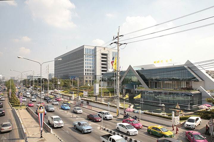 รีวิวบ้าน คาซ่า วิลล์ ดอนเมือง-สรงประภา บ้านเดี่ยวซีรีส์ใหม่ ปรับห้องนั่งเล่นให้กว้างขึ้น ทุกห้องหันวิวหน้าบ้าน ทำเลสะดวก ใกล้ 2 ทางด่วน และรถไฟฟ้า ราคาเริ่มต้น 6.99 ล้านบาท รีวิวบ้าน คาซ่า วิลล์ ดอนเมือง-สรงประภา บ้านเดี่ยวซีรีส์ใหม่ ปรับห้องนั่งเล่นให้กว้างขึ้น ทุกห้องหันวิวหน้าบ้าน ทำเลสะดวก ใกล้ 2 ทางด่วน และรถไฟฟ้า ราคาเริ่มต้น 6.99 ล้านบาท