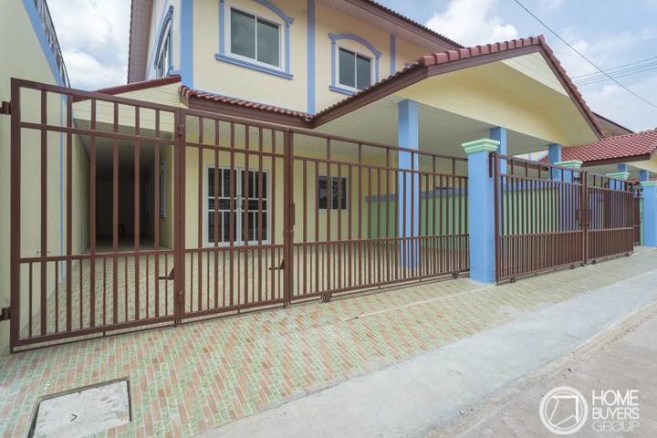 รีวิวทาวน์เฮ้าส์ในโครงการบ้านศิริทรัพย์ 4 ที่มีหน้ากว้างมากเป็นพิเศษ 6-6.4 เมตร พร้อมฟังก์ ชั่นพื้นที่ใช้สอยขนาดใหญ่ ราคาเริ่มต้น 1.99 ล้านบาท รีวิวทาวน์เฮ้าส์ในโครงการบ้านศิริทรัพย์ 4 ที่มีหน้ากว้างมากเป็นพิเศษ 6-6.4 เมตร พร้อมฟังก์ ชั่นพื้นที่ใช้สอยขนาดใหญ่ ราคาเริ่มต้น 1.99 ล้านบาท