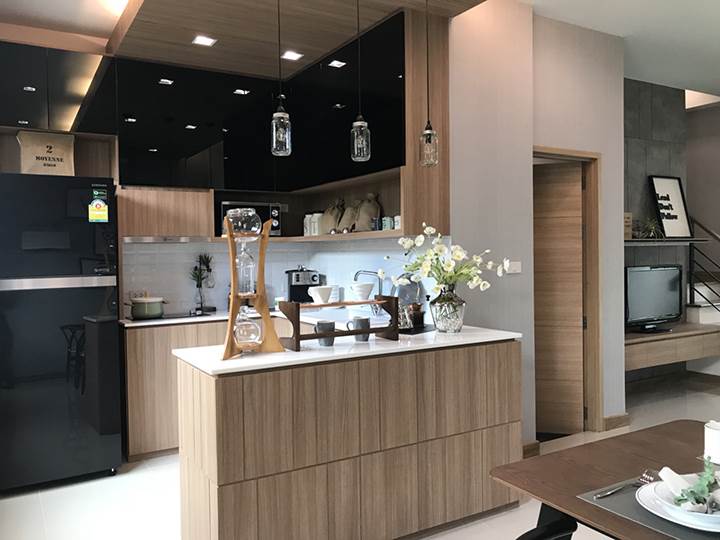 พรีวิวโฮมออฟฟิศ เดอะแคนวาส สุขุมวิท-สำโรง โฮมออฟฟิศรูปแบบใหม่ Modish Real Living 800 ม. จาก BTS สำโรง 700 เมตรจากอิมพีเรียล สำโรง