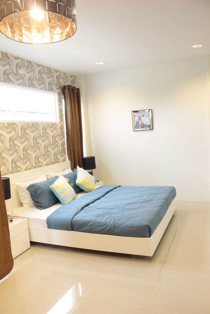 พรีวิวทาวน์โฮม สยามสแควร์ ทาวน์โฮม 2 ชั้น ทำเลทอง ติด รพ.กรุงเทพสุราษฎร์ พรีวิวทาวน์โฮม สยามสแควร์ ทาวน์โฮม 2 ชั้น ทำเลทอง ติด รพ.กรุงเทพสุราษฎร์
