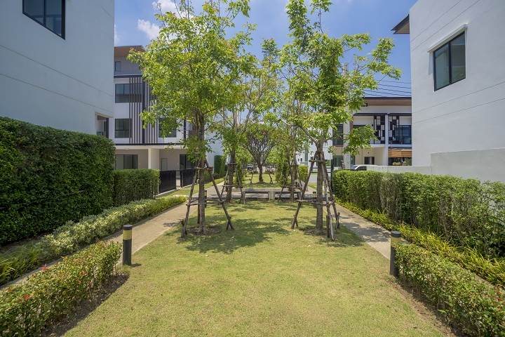 รีวิวโฮมออฟฟิศ ไอฟีล บางนา-วงแหวนฯ สไตล์โมเดิร์น ติดถนนใหญ่ ใกล้เมกาบางนา สาธิต ม.รามคำแหง 2 รีวิวโฮมออฟฟิศ ไอฟีล บางนา-วงแหวนฯ สไตล์โมเดิร์น ติดถนนใหญ่ ใกล้เมกาบางนา สาธิต ม.รามคำแหง 2