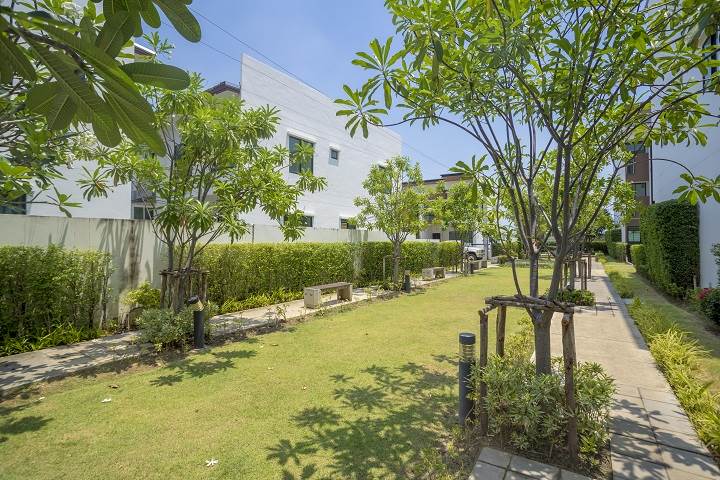 รีวิวโฮมออฟฟิศ ไอฟีล บางนา-วงแหวนฯ สไตล์โมเดิร์น ติดถนนใหญ่ ใกล้เมกาบางนา สาธิต ม.รามคำแหง 2 รีวิวโฮมออฟฟิศ ไอฟีล บางนา-วงแหวนฯ สไตล์โมเดิร์น ติดถนนใหญ่ ใกล้เมกาบางนา สาธิต ม.รามคำแหง 2