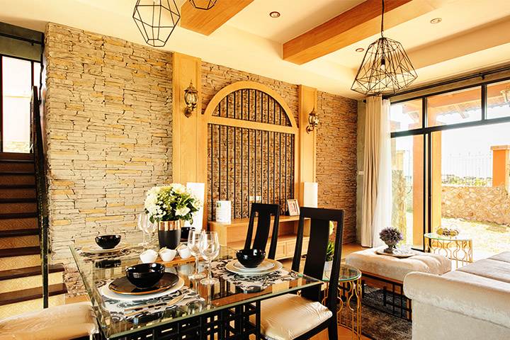 พรีวิวบ้าน แอมพิโอ พัทยา บ้านเดี่ยวบนเนินเขาสไตล์ทัสคานี ติดถนนสาย 36 เมืองพัทยา พรีวิวบ้าน แอมพิโอ พัทยา บ้านเดี่ยวบนเนินเขาสไตล์ทัสคานี ติดถนนสาย 36 เมืองพัทยา