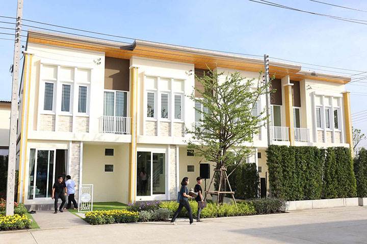 พรีวิวทาวน์โฮม โกลเด้น ทาวน์ ๒ พระราม 2 ทาวน์โฮมเอ็กซ์ตร้าฟังก์ชัน ในทำเลแห่งศักยภาพ พรีวิวทาวน์โฮม โกลเด้น ทาวน์ ๒ พระราม 2 ทาวน์โฮมเอ็กซ์ตร้าฟังก์ชัน ในทำเลแห่งศักยภาพ