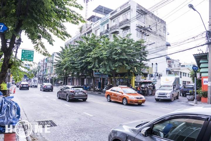 รีวิวคอนโด ลุมพินี เพลส รัชดา-สาธุ ใกล้ทางด่วนเฉลิมมหานครด่านสาธุประดิษฐ์ 2 รีวิวคอนโด ลุมพินี เพลส รัชดา-สาธุ ใกล้ทางด่วนเฉลิมมหานครด่านสาธุประดิษฐ์ 2
