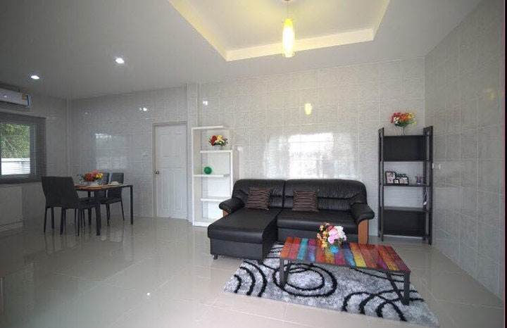 พรีวิวบ้าน กานต์สินี โฮม บ้านเดี่ยวและทาวน์โฮมพร้อมอยู่ แยกพนัสนิคม จ.ชลบุรี