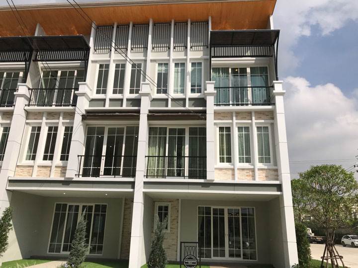 พรีวิวบ้าน โกลเด้น ทาวน์ ๒ ปิ่นเกล้า-จรัญสนิทวงศ์ เตรียมพบกับทาวน์โฮมใหม่ สไตล์อังกฤษ ย่านปิ่นเกล้า พรีวิวบ้าน โกลเด้น ทาวน์ ๒ ปิ่นเกล้า-จรัญสนิทวงศ์ เตรียมพบกับทาวน์โฮมใหม่ สไตล์อังกฤษ ย่านปิ่นเกล้า