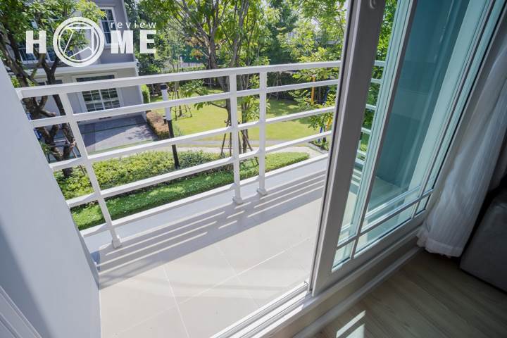รีวิวบ้าน คิว ดิสทริค เวสต์เกต โครงการทาวน์โฮมและบ้านแฝด ระบบรักษาความปลอดภัยถึง 3 ชั้น รีวิวบ้าน คิว ดิสทริค เวสต์เกต โครงการทาวน์โฮมและบ้านแฝด ระบบรักษาความปลอดภัยถึง 3 ชั้น