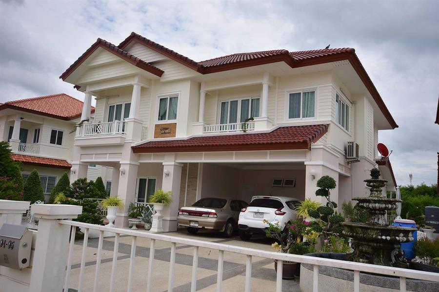 พรีวิวบ้าน ชลพฤกษ์ พาร์ควิลล์ บ้านสวย หลังใหญ่ สไตล์โมเดิร์น ใกล้ ถ.มิตรภาพ