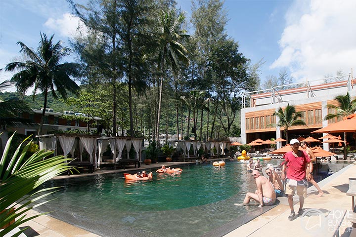 เดินเล่น มอนท์เอซัวร์ ภูเก็ต ชิลๆ รับลมหาดกมลา ครบ บีชคลับ คาเฟ่ คอนโด เดินเล่น มอนท์เอซัวร์ ภูเก็ต ชิลๆ รับลมหาดกมลา ครบ บีชคลับ คาเฟ่ คอนโด