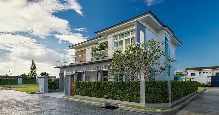พรีวิวบ้าน เดอะ ลักซ์ วิลล่า บ้านหรู ไลฟ์สไตล์ทันสมัย ใจกลางเมือง