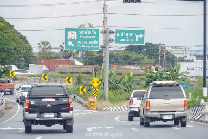 รีวิวทาวน์โฮม เดอะ ริว่า วงแหวน - ลำลูกกา คลอง 5 (The Riva Wongwaen - Lumlukka Klong 5) ทาวน์โฮมฟังก์ชันครบและคุ้ม ทำเลเดินทางง่าย ใกล้วงแหวนกาญจนาภิเษก รีวิวทาวน์โฮม เดอะ ริว่า วงแหวน - ลำลูกกา คลอง 5 (The Riva Wongwaen - Lumlukka Klong 5) ทาวน์โฮมฟังก์ชันครบและคุ้ม ทำเลเดินทางง่าย ใกล้วงแหวนกาญจนาภิเษก