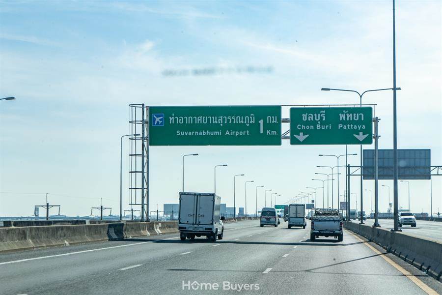 รีวิว บ้านแฝด-ทาวน์โฮม วี คอมพาวด์ บางนา สไตล์ลอฟท์ที่มีฟังก์ชั่นเหมือนบ้านเดี่ยว โปร่ง โล่ง โดยเน้นให้มี space กว้าง พร้อมจัดเต็มทั้ง Facility และ Security บนทำเลศักยภาพ “ย่านบางนา” รีวิว บ้านแฝด-ทาวน์โฮม วี คอมพาวด์ บางนา สไตล์ลอฟท์ที่มีฟังก์ชั่นเหมือนบ้านเดี่ยว โปร่ง โล่ง โดยเน้นให้มี space กว้าง พร้อมจัดเต็มทั้ง Facility และ Security บนทำเลศักยภาพ “ย่านบางนา”