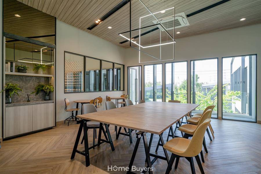 รีวิวบ้านเดี่ยว เพฟ บางนา บ้านเดี่ยวโซนบางนา สำหรับทุกเจนเนอเรชั่น โปร่งเป็นสัดส่วน บรรยากาศสไตล์รีสอร์ท ทำเลมีสิ่งอำนวยความสะดวกสำหรับครอบครัวที่ครบครัน