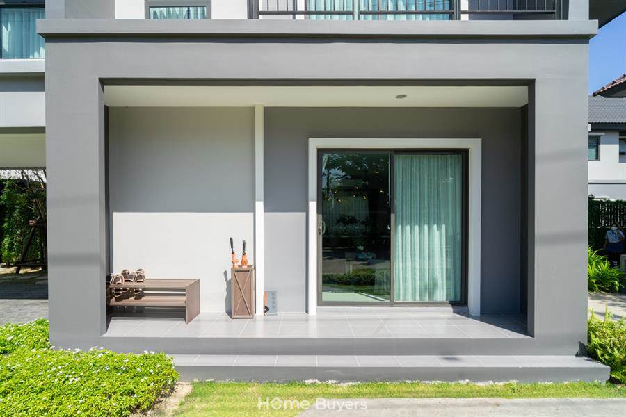 รีวิวบ้านเดี่ยว เพฟ บางนา บ้านเดี่ยวโซนบางนา สำหรับทุกเจนเนอเรชั่น โปร่งเป็นสัดส่วน บรรยากาศสไตล์รีสอร์ท ทำเลมีสิ่งอำนวยความสะดวกสำหรับครอบครัวที่ครบครัน