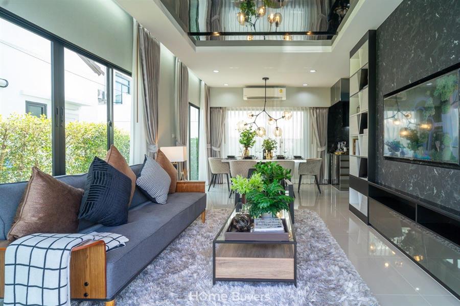 ความสุขเรียบง่ายบนแพรกษา ด้วยฟังก์ชันเดียวกับบ้านระดับ High-End ความสุขเรียบง่ายบนแพรกษา ด้วยฟังก์ชันเดียวกับบ้านระดับ High-End