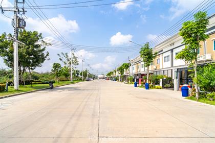 รีวิวทาวน์โฮม ไลโอ บลิสซ์ เพชรเกษม 81 (Lio Bliss Phetkasem 81) ทาวน์โฮม 4 ห้องนอน พร้อมที่จอดในร่ม ฟังก์ชันหลากหลาย รองรับ New Normal รีวิวทาวน์โฮม ไลโอ บลิสซ์ เพชรเกษม 81 (Lio Bliss Phetkasem 81) ทาวน์โฮม 4 ห้องนอน พร้อมที่จอดในร่ม ฟังก์ชันหลากหลาย รองรับ New Normal