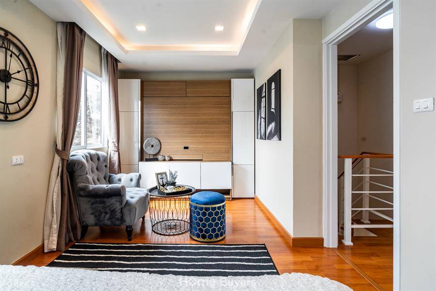 รีวิวทาวน์โฮม ไลโอ บลิสซ์ เพชรเกษม 81 (Lio Bliss Phetkasem 81) ทาวน์โฮม 4 ห้องนอน พร้อมที่จอดในร่ม ฟังก์ชันหลากหลาย รองรับ New Normal
