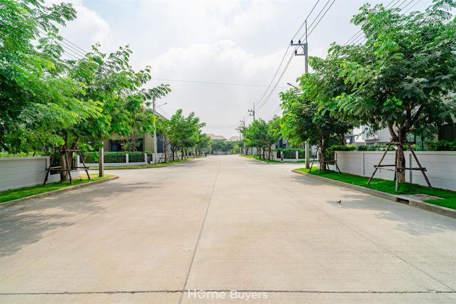 รีวิวบ้าน เวนิว โฟลว์ ติวานนท์ - รังสิต (Venue Flow Tiwanon - Rangsit) บ้านเดี่ยวหลังใหญ่ เนื้อที่กว้าง บรรยากาศร่มรื่น ใกล้ทางด่วนศรีรัชและรถไฟฟ้าสถานีรังสิต