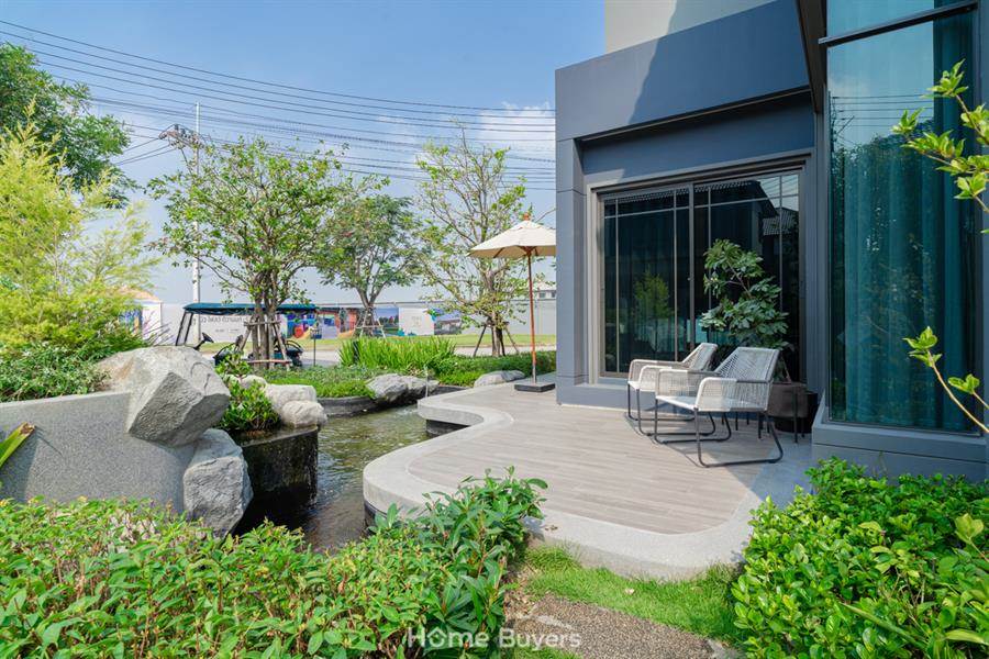 รีวิวบ้าน เวนิว โฟลว์ ติวานนท์ - รังสิต (Venue Flow Tiwanon - Rangsit) บ้านเดี่ยวหลังใหญ่ เนื้อที่กว้าง บรรยากาศร่มรื่น ใกล้ทางด่วนศรีรัชและรถไฟฟ้าสถานีรังสิต
