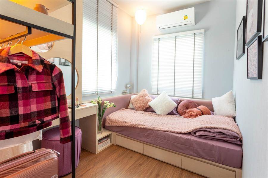 พรีวิวทาวน์โฮม บ้านลุมพินี ทาวน์วิลล์ ลาดปลาดุก-บางไผ่สเตชั่น (เฟส 2) ทาวน์โฮม 2 ชั้น ฟังก์ชันใหม่ ทุกตารางนิ้วใช้ประโยชน์ได้อย่างคุ้มค่า รองรับสีสันชีวิตคนรุ่นใหม่ เดินทา่งสะดวกใกล้ทางด่วนและรถไฟฟ้าสายสีม่วงสถานีคลองบางไผ่ ราคาเริ่มต้น 1.99 ล้านบาท พรีวิวทาวน์โฮม บ้านลุมพินี ทาวน์วิลล์ ลาดปลาดุก-บางไผ่สเตชั่น (เฟส 2) ทาวน์โฮม 2 ชั้น ฟังก์ชันใหม่ ทุกตารางนิ้วใช้ประโยชน์ได้อย่างคุ้มค่า รองรับสีสันชีวิตคนรุ่นใหม่ เดินทา่งสะดวกใกล้ทางด่วนและรถไฟฟ้าสายสีม่วงสถานีคลองบางไผ่ ราคาเริ่มต้น 1.99 ล้านบาท