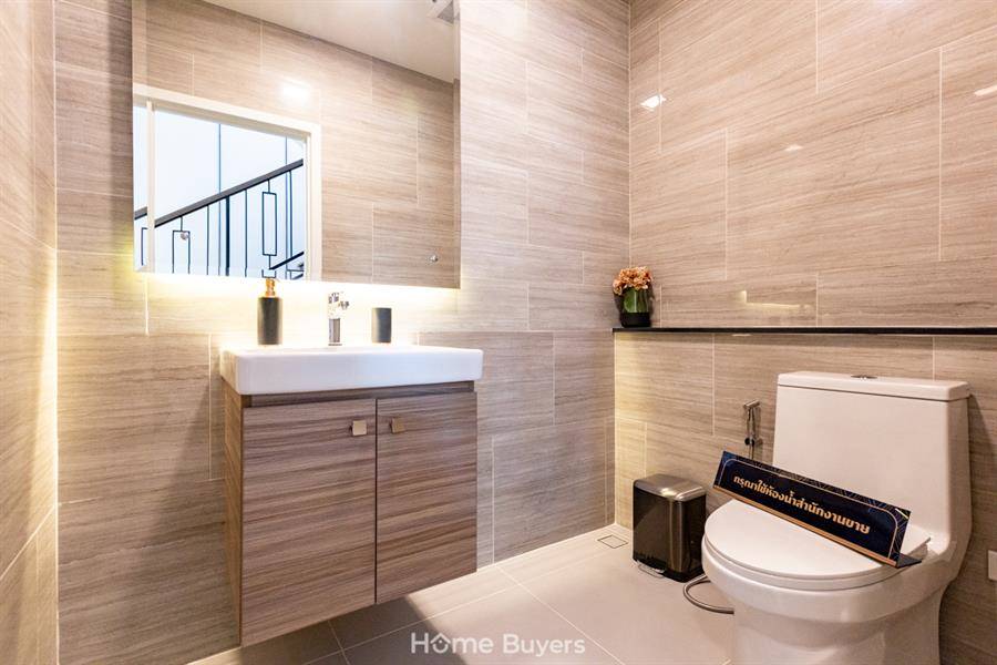 รีวิวบ้าน แกรนด์ บริทาเนีย บางนา กม. 12 บ้านเดี่ยวหรูโครงการใหม่ สไตล์ Modern British Luxury ติดถนนใหญ่ บนทำเลศักยภาพ รีวิวบ้าน แกรนด์ บริทาเนีย บางนา กม. 12 บ้านเดี่ยวหรูโครงการใหม่ สไตล์ Modern British Luxury ติดถนนใหญ่ บนทำเลศักยภาพ