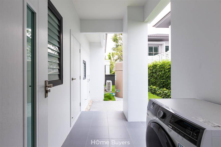 รีวิวบ้าน แกรนด์ บริทาเนีย บางนา กม. 12 บ้านเดี่ยวหรูโครงการใหม่ สไตล์ Modern British Luxury ติดถนนใหญ่ บนทำเลศักยภาพ รีวิวบ้าน แกรนด์ บริทาเนีย บางนา กม. 12 บ้านเดี่ยวหรูโครงการใหม่ สไตล์ Modern British Luxury ติดถนนใหญ่ บนทำเลศักยภาพ