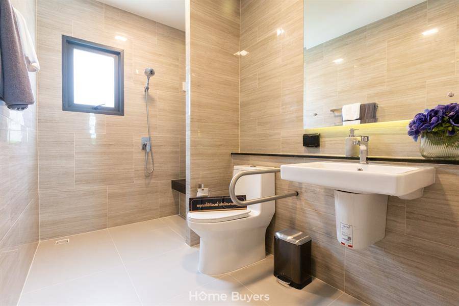 รีวิวบ้าน แกรนด์ บริทาเนีย บางนา กม. 12 บ้านเดี่ยวหรูโครงการใหม่ สไตล์ Modern British Luxury ติดถนนใหญ่ บนทำเลศักยภาพ รีวิวบ้าน แกรนด์ บริทาเนีย บางนา กม. 12 บ้านเดี่ยวหรูโครงการใหม่ สไตล์ Modern British Luxury ติดถนนใหญ่ บนทำเลศักยภาพ