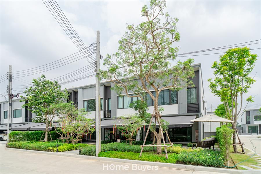 วิถีชีวิตใหม่ ทำไม... ใครๆ ก็เทใจให้ ทาวน์โฮม ทำเลพหลโยธิน-รามอินทรา วิถีชีวิตใหม่ ทำไม... ใครๆ ก็เทใจให้ ทาวน์โฮม ทำเลพหลโยธิน-รามอินทรา