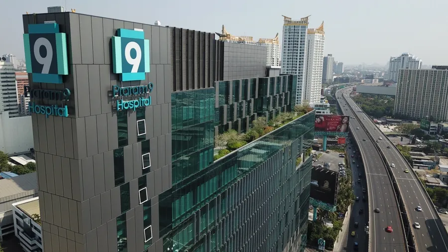 รวมคอนโดใหม่ ใกล้รถไฟฟ้า MRT สถานีพระราม 9 ทำเลใจกลาง New CBD กรุงเทพฯ