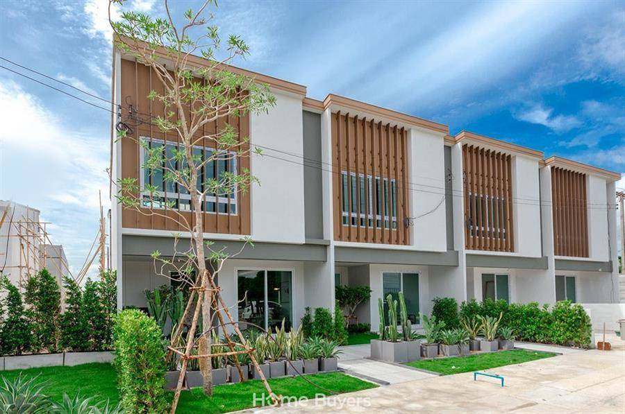 รีวิวทาวน์โฮม อุ่น บางนา กม.26 ทาวน์โฮมมาตรฐานใหม่ สานต่อปรัชญาในการออกแบบ Living Beyond Possibility ของคัลเลอร์ ดีเวลลอปเม้นท์ คิดครบ ให้คุณ “อยู่สบาย อุ่นกาย อุ่นใจ” รีวิวทาวน์โฮม อุ่น บางนา กม.26 ทาวน์โฮมมาตรฐานใหม่ สานต่อปรัชญาในการออกแบบ Living Beyond Possibility ของคัลเลอร์ ดีเวลลอปเม้นท์ คิดครบ ให้คุณ “อยู่สบาย อุ่นกาย อุ่นใจ”