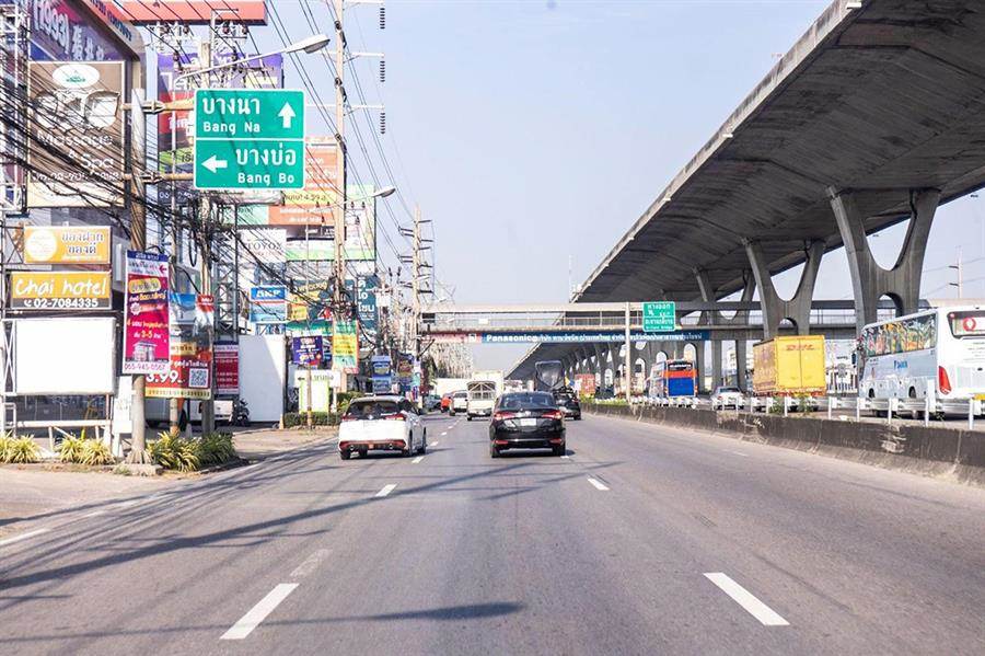 รีวิวทาวน์โฮม อุ่น บางนา กม.26 ทาวน์โฮมมาตรฐานใหม่ สานต่อปรัชญาในการออกแบบ Living Beyond Possibility ของคัลเลอร์ ดีเวลลอปเม้นท์ คิดครบ ให้คุณ “อยู่สบาย อุ่นกาย อุ่นใจ” รีวิวทาวน์โฮม อุ่น บางนา กม.26 ทาวน์โฮมมาตรฐานใหม่ สานต่อปรัชญาในการออกแบบ Living Beyond Possibility ของคัลเลอร์ ดีเวลลอปเม้นท์ คิดครบ ให้คุณ “อยู่สบาย อุ่นกาย อุ่นใจ”