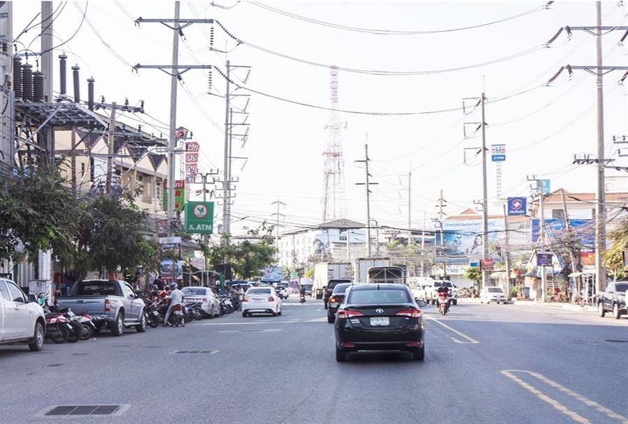 รีวิวทาวน์โฮม อุ่น บางนา กม.26 ทาวน์โฮมมาตรฐานใหม่ สานต่อปรัชญาในการออกแบบ Living Beyond Possibility ของคัลเลอร์ ดีเวลลอปเม้นท์ คิดครบ ให้คุณ “อยู่สบาย อุ่นกาย อุ่นใจ” รีวิวทาวน์โฮม อุ่น บางนา กม.26 ทาวน์โฮมมาตรฐานใหม่ สานต่อปรัชญาในการออกแบบ Living Beyond Possibility ของคัลเลอร์ ดีเวลลอปเม้นท์ คิดครบ ให้คุณ “อยู่สบาย อุ่นกาย อุ่นใจ”