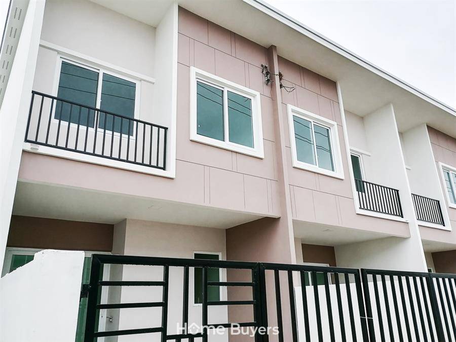 รีวิวทาวน์โฮมและบ้านแฝด เบล็สซิตี้ พาร์ค รังสิต-คลอง 3 บ้านสร้างเสร็จพร้อมอยู่ หลังใหญ่ฟังก์ชันครบ บรรยากาศดี ส่วนกลางใหญ่สุดในย่าน เริ่มเพียง 2 ล้านนิดๆ รีวิวทาวน์โฮมและบ้านแฝด เบล็สซิตี้ พาร์ค รังสิต-คลอง 3 บ้านสร้างเสร็จพร้อมอยู่ หลังใหญ่ฟังก์ชันครบ บรรยากาศดี ส่วนกลางใหญ่สุดในย่าน เริ่มเพียง 2 ล้านนิดๆ