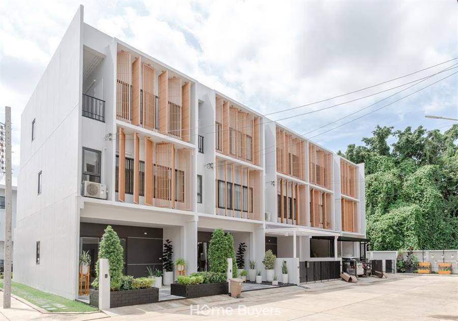 รีวิวทาวน์โฮม BHAVA กัลปพฤกษ์ - สาทร ทาวน์โฮม 3 ชั้น ใกล้ตัวเมืองสาทร พื้นที่เท่าบ้านเดี่ยว ห้องนอนใหญ่ ดีไซน์รับแสง และลม รีวิวทาวน์โฮม BHAVA กัลปพฤกษ์ - สาทร ทาวน์โฮม 3 ชั้น ใกล้ตัวเมืองสาทร พื้นที่เท่าบ้านเดี่ยว ห้องนอนใหญ่ ดีไซน์รับแสง และลม