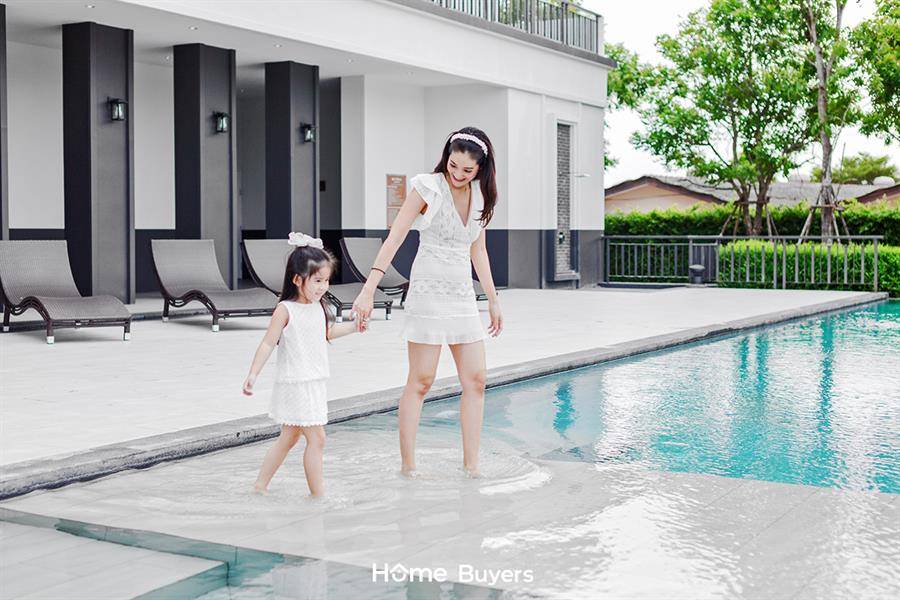 รีวิวบ้าน บริทาเนีย บางนา กม.42 ช่วงเวลาแห่งความอบอุ่น ผ่านสถาปัตยกรรมโดดเด่น ออกแบบสไตล์ Modern British รีวิวบ้าน บริทาเนีย บางนา กม.42 ช่วงเวลาแห่งความอบอุ่น ผ่านสถาปัตยกรรมโดดเด่น ออกแบบสไตล์ Modern British