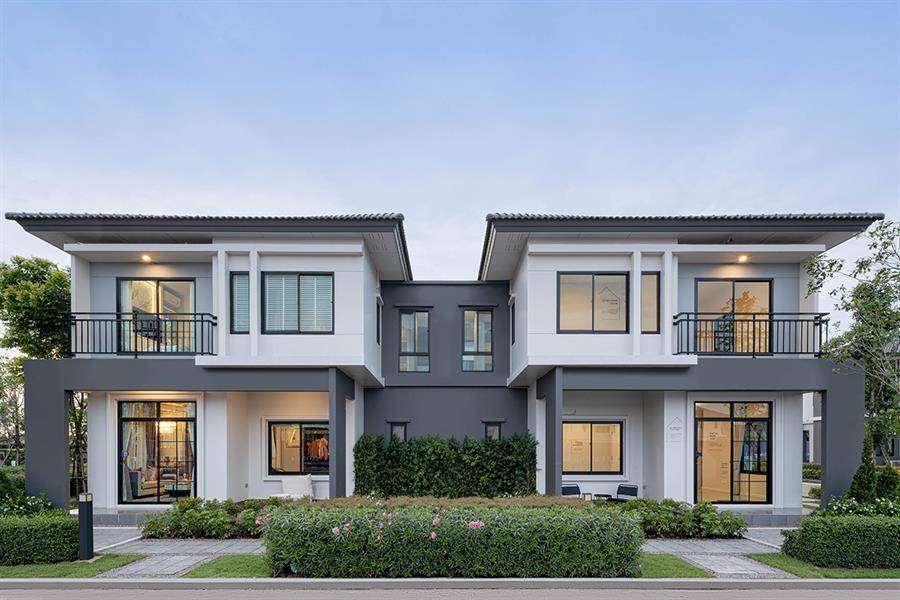 รีวิวบ้าน บริทาเนีย บางนา กม.42 ช่วงเวลาแห่งความอบอุ่น ผ่านสถาปัตยกรรมโดดเด่น ออกแบบสไตล์ Modern British รีวิวบ้าน บริทาเนีย บางนา กม.42 ช่วงเวลาแห่งความอบอุ่น ผ่านสถาปัตยกรรมโดดเด่น ออกแบบสไตล์ Modern British