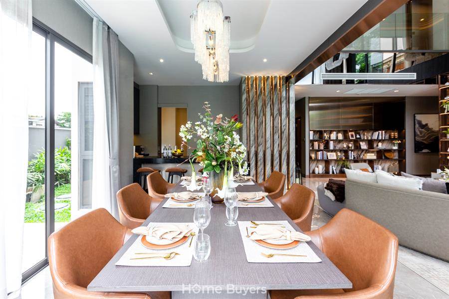 รีวิวบ้าน อัลติจูด มาสเตอรี่ สุขุมวิท บ้านเดี่ยวแบบ Luxury Pool Villa หรูหรา ทันสมัย อยู่สบายและถูกหลักฮวงจุ้ย สังคมส่วนตัวเพียง 16 ครอบครัว รีวิวบ้าน อัลติจูด มาสเตอรี่ สุขุมวิท บ้านเดี่ยวแบบ Luxury Pool Villa หรูหรา ทันสมัย อยู่สบายและถูกหลักฮวงจุ้ย สังคมส่วนตัวเพียง 16 ครอบครัว