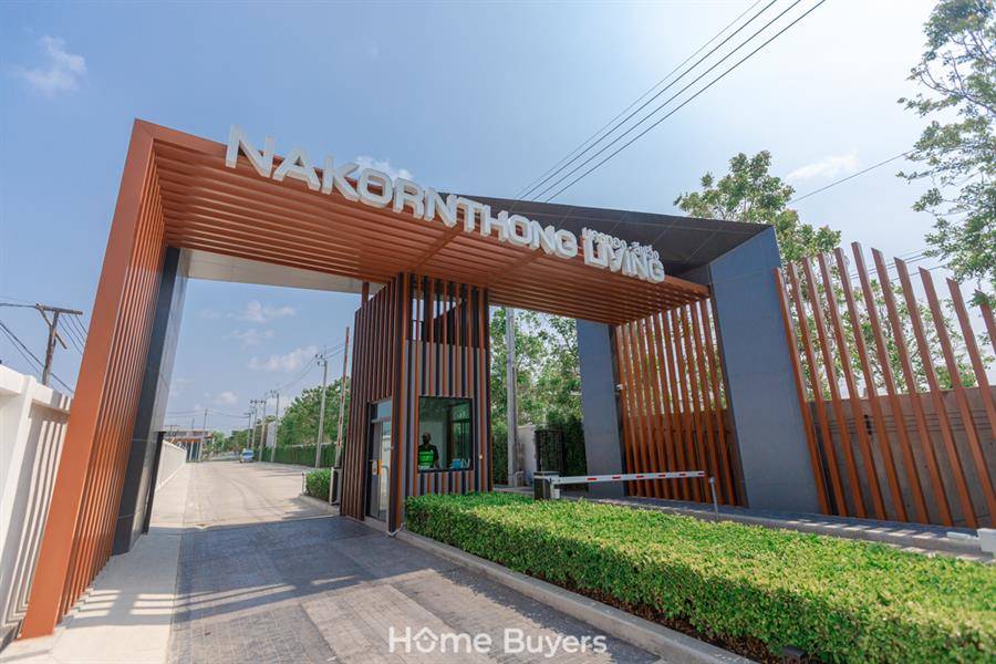  รีวิวทาวน์โฮม นครทองลีฟวิ่ง บางนา-เทพารักษ์ บ้านกว้าง ฟังก์ชันคุ้ม สไตล์โมเดิร์น