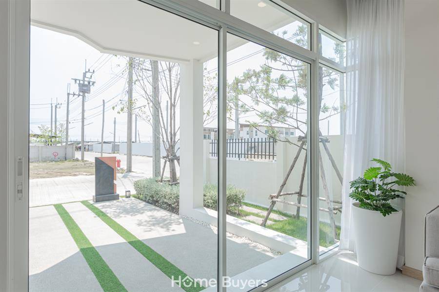  รีวิวทาวน์โฮม นครทองลีฟวิ่ง บางนา-เทพารักษ์ บ้านกว้าง ฟังก์ชันคุ้ม สไตล์โมเดิร์น