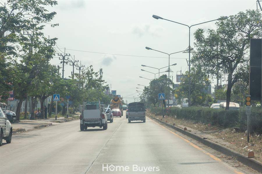  รีวิวทาวน์โฮม นครทองลีฟวิ่ง บางนา-เทพารักษ์ บ้านกว้าง ฟังก์ชันคุ้ม สไตล์โมเดิร์น